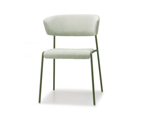 Poltroncina Lisa Waterproof 2860 di Scab, impilabile a 4 gambe in metallo effetto verde oliva finitura goffrata e seduta e schienale imbottiti e rivestiti in Tessuto Waterproof Grigio